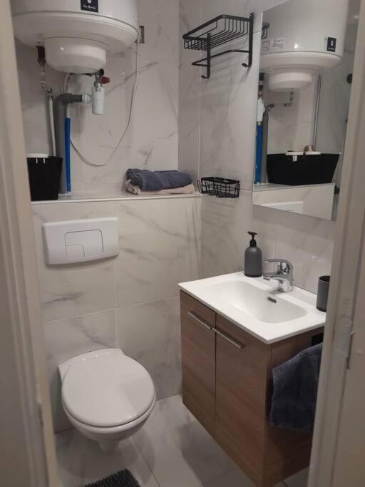Design Studio Perfectly Located - Eu Madou - Park Apartment Brussels Ngoại thất bức ảnh